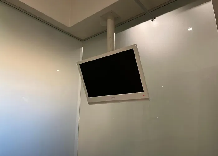 Sauna Penthouse With City Views And Free Parking - Riga Appartamento