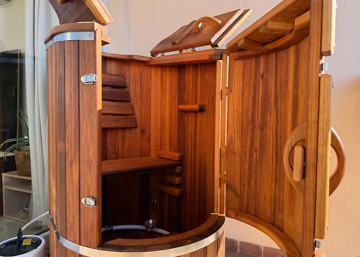 Sky-high Sauna Penthouse Retreat With Views Dzīvoklis