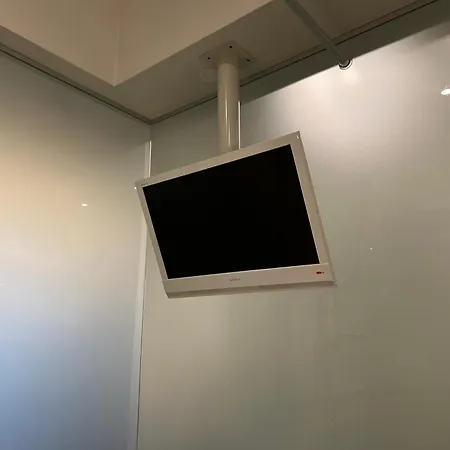 Sauna Penthouse With Views And Free Parking - Apartmán